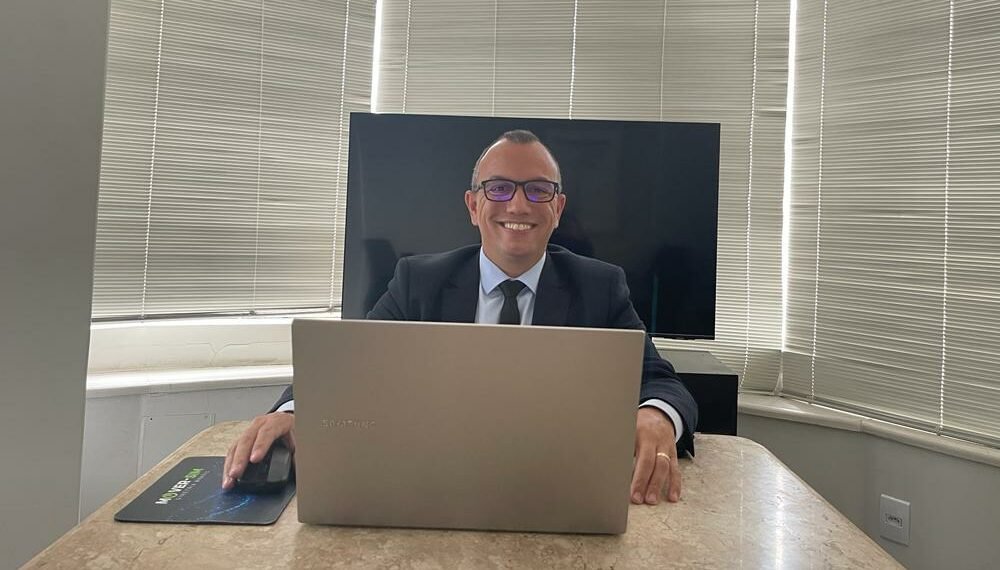 Leonardo Falcão, diretor de Operações da Simetria Brasil