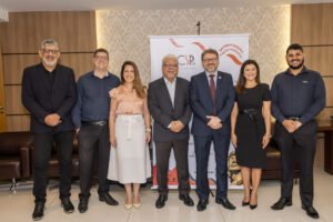 Diretores do CSP-MG e representantes das beneméritas que participaram do último workshop de 2023 da série "Conhecer para Proteger"