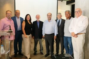 Diretoria e ex-mentores do CCS-SP: Álvaro Fonseca, Gilberto Januário, Cláudia Camargo, Adevaldo Calegari, Boris Ber, Marco Cabral, Jorge Teixeira Barbosa e Evaldir Barboza de Paula.