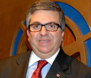 José Luiz Toro da Silva - Advogado. Professor. Pós Doutor em Direito.