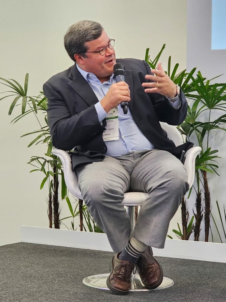  Dr. Marcos Loreto, Diretor Médico da Omint