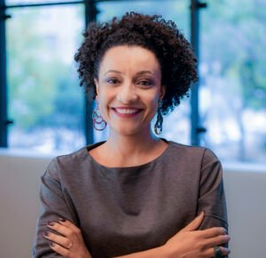 Janaína Iziquiel, diretora de marketing da Suhai Seguradora.