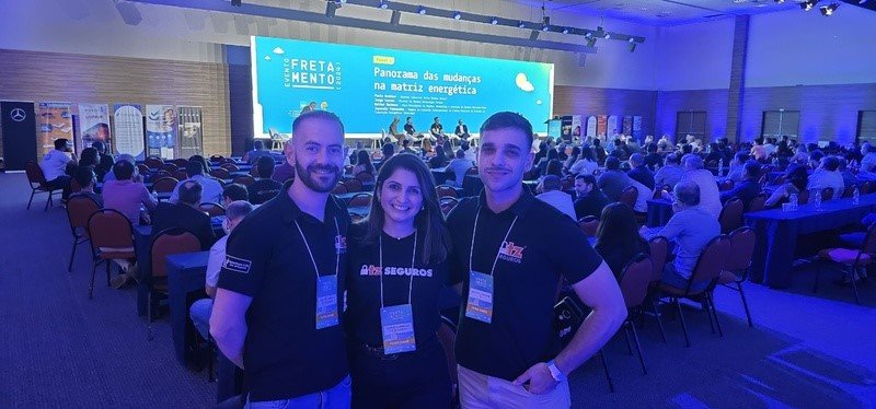 Rafael Turra, Daniela Araújo e Gustavo Fontana