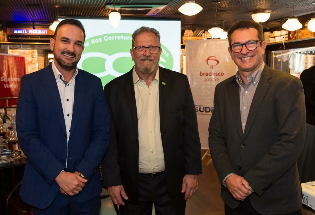 Leonardo Pereira de Freitas, Álvaro Fonseca e Luiz Carlos Ferreira Gomes