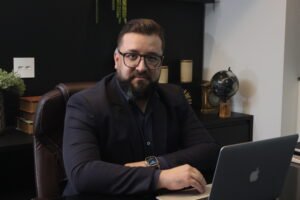 Foto: Mario Sergio, CEO e fundador da rede