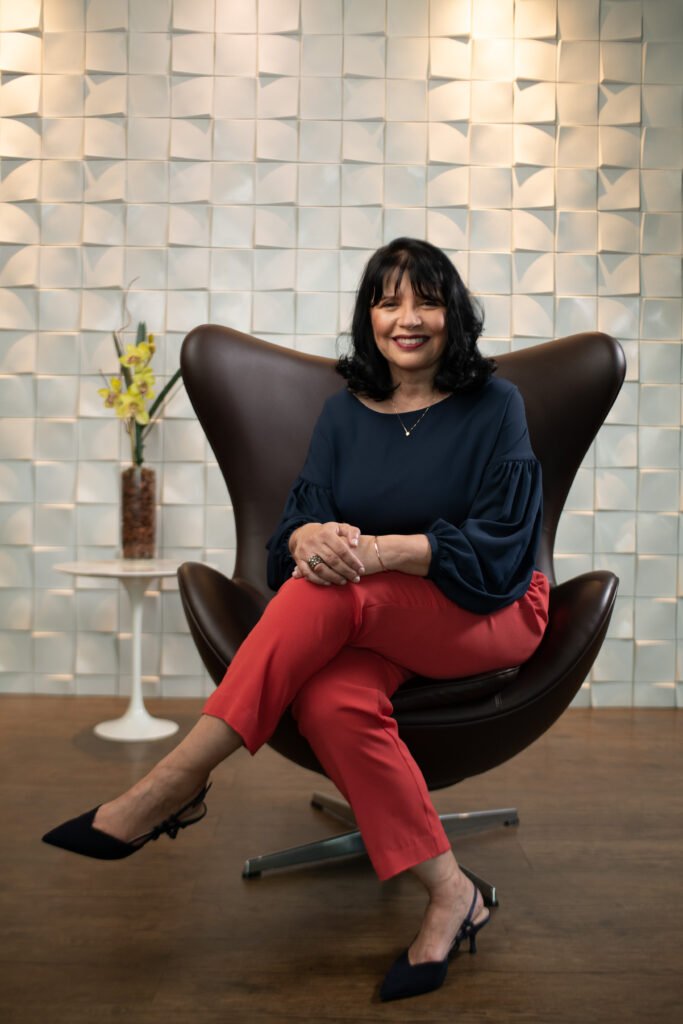 Rose Oliveira, diretora da Associação