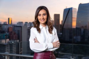 Danielle Fagaraz, diretora de Marketing e Experiência do Cliente da AXA no Brasil
