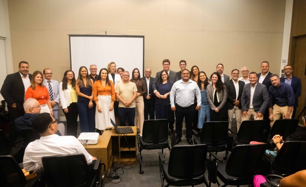 *Foto por Vitor Moreira: Nova diretoria comandará a entidade no biênio 2025-2026