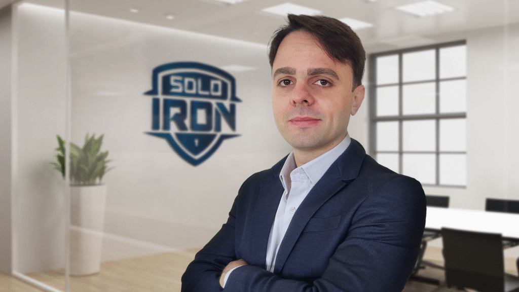 Ramon Ribeiro - Solo Iron